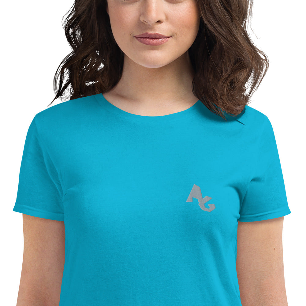 Women's short sleeve t-shirt